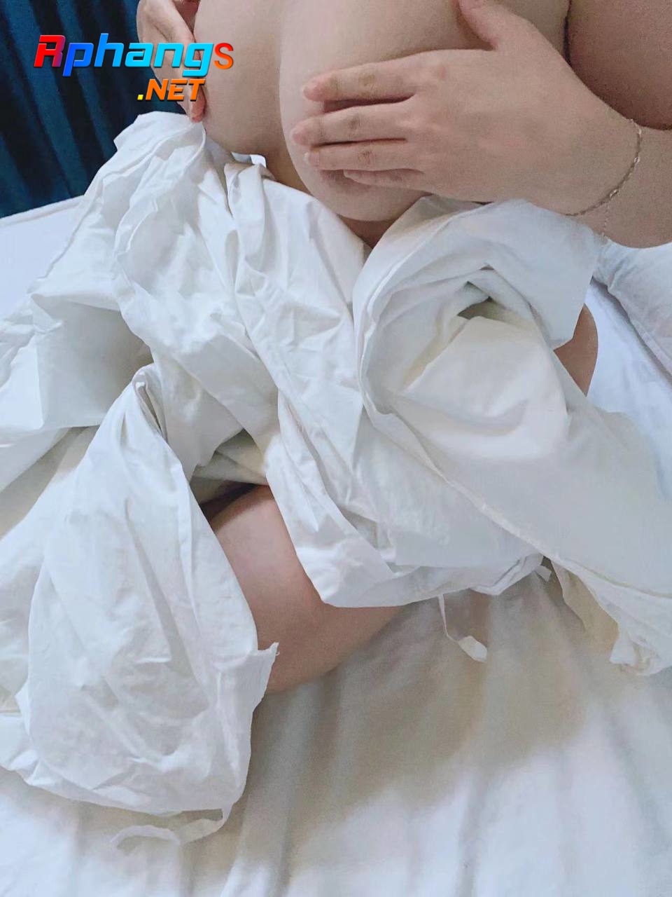 Linh Linh.jpg