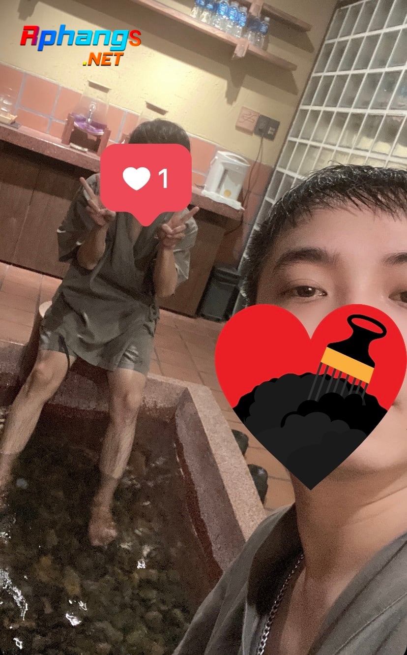 C8ED6C9B-5CE2-48B1-82FE-74C1DCDABAFC.jpeg