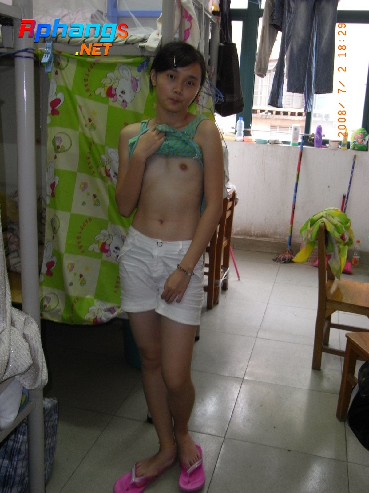 a326005.jpg