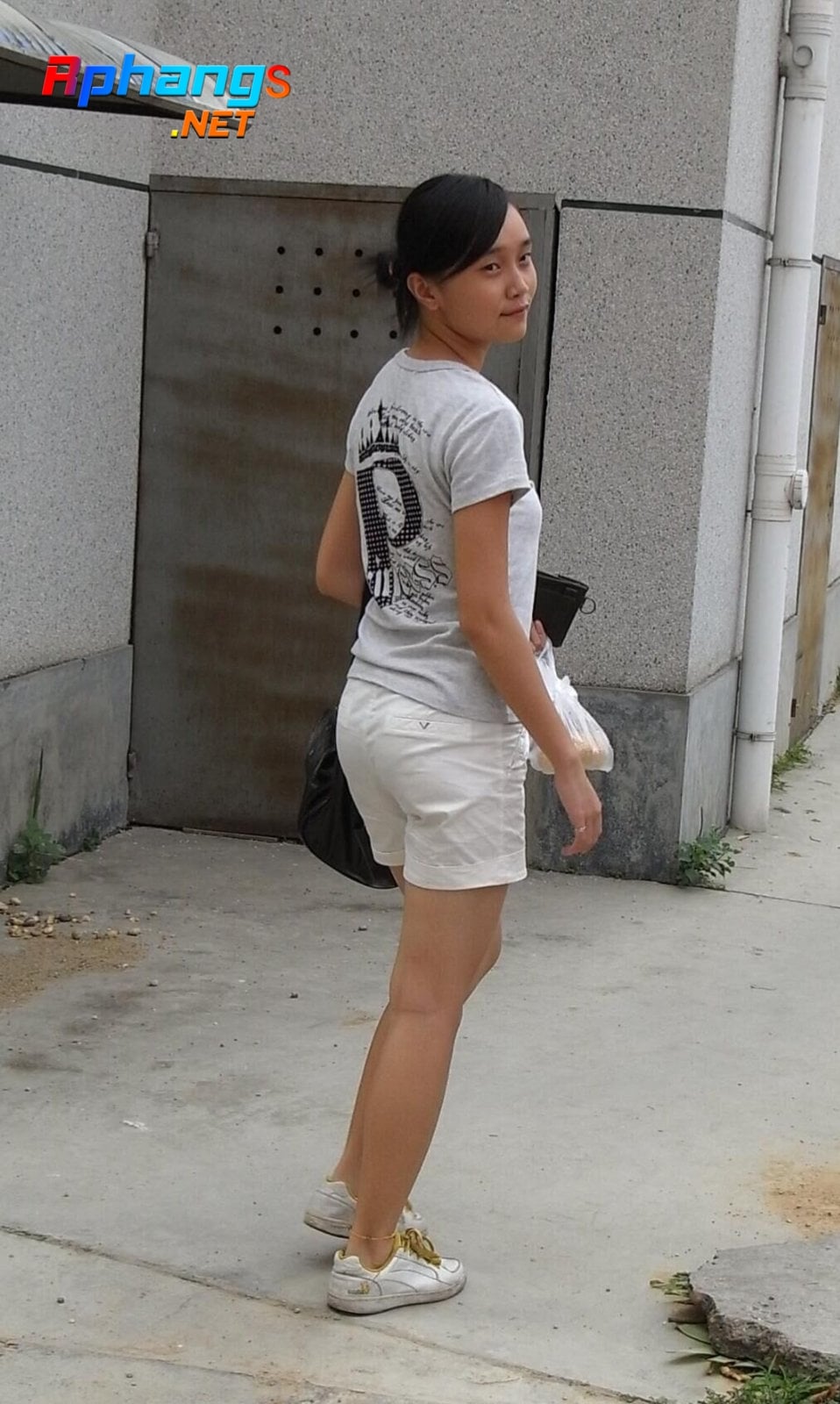 a326078.jpg