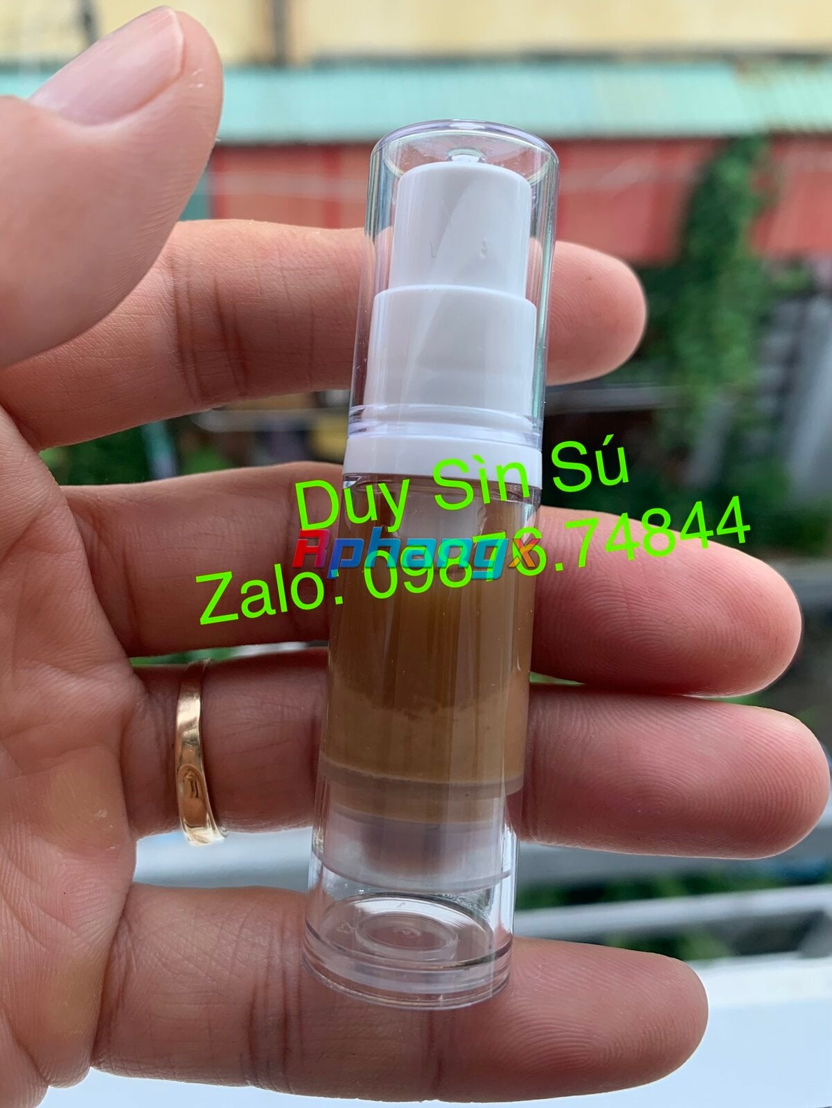 lọ 5ml xịt mau moi.jpg
