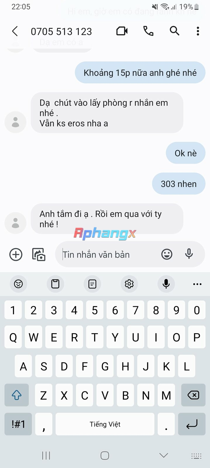 Screenshot_20230404_220547_Messages.jpg