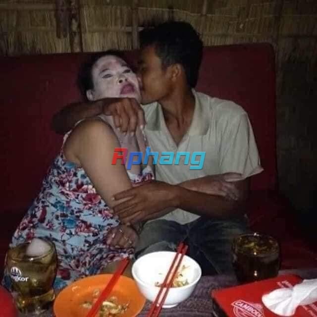 E1888DBF-26B1-4F1D-B200-8909CBC3B405.jpeg