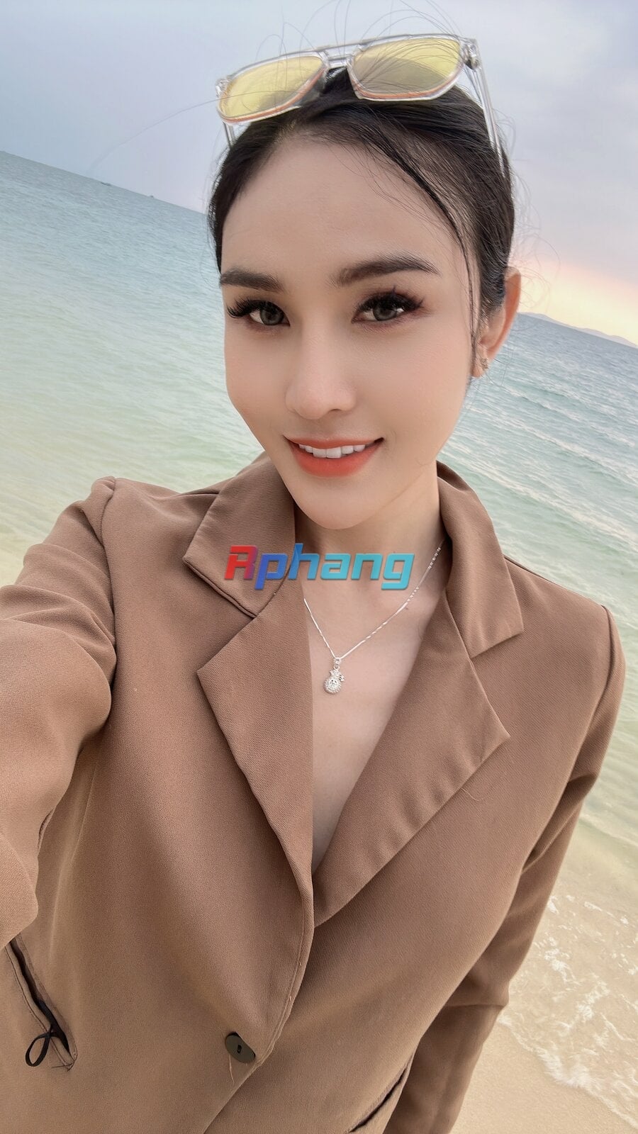 beauty_1711104471070.jpeg