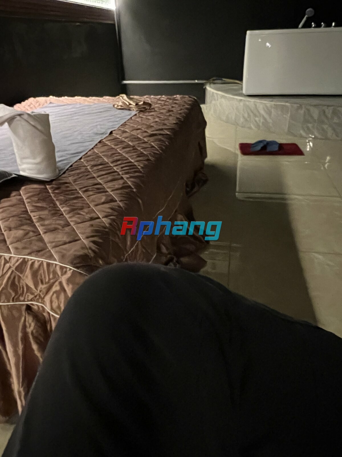 IMG_9890.jpeg