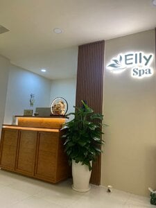 Elly (1).jpg