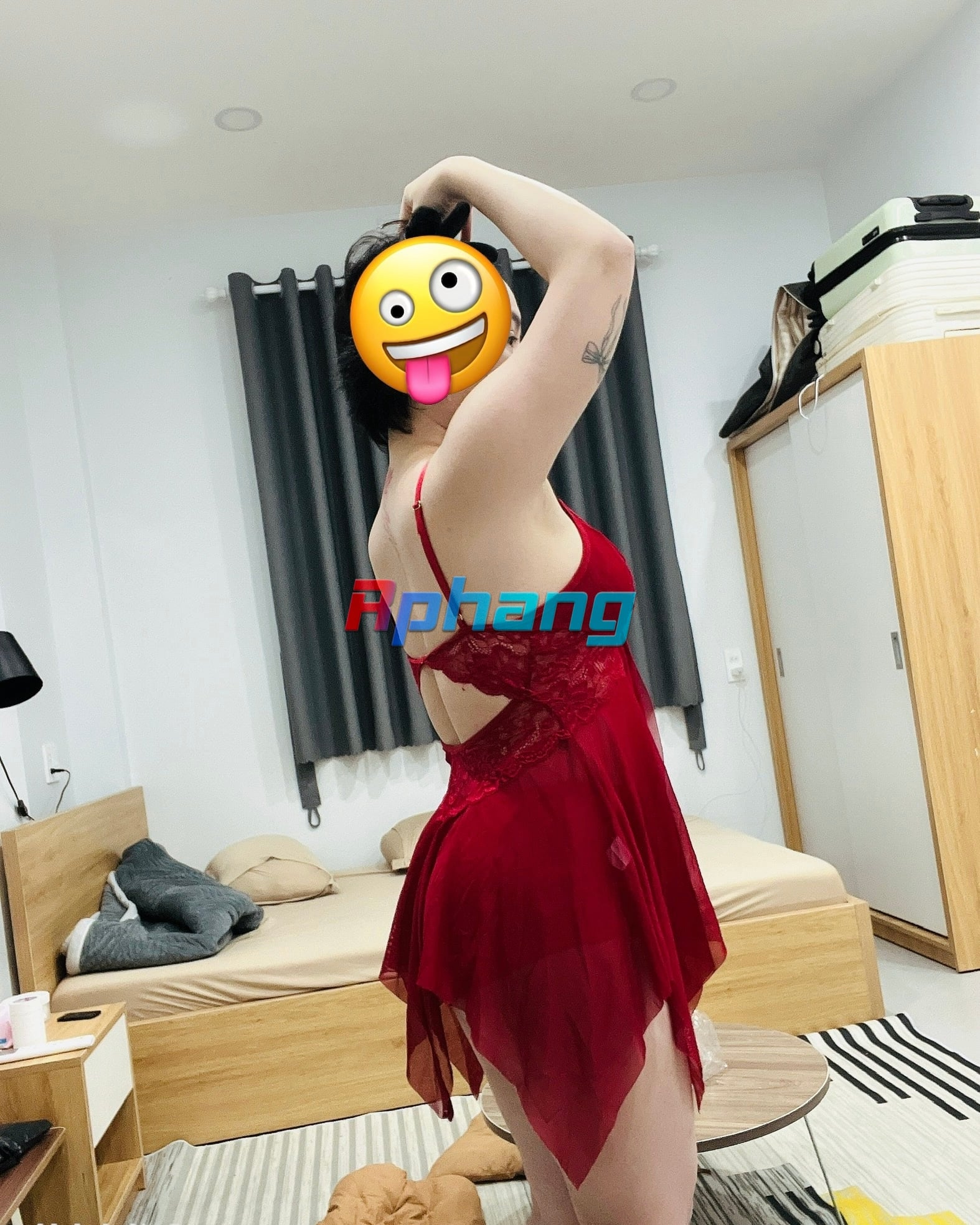 beauty_1762883924776.jpeg