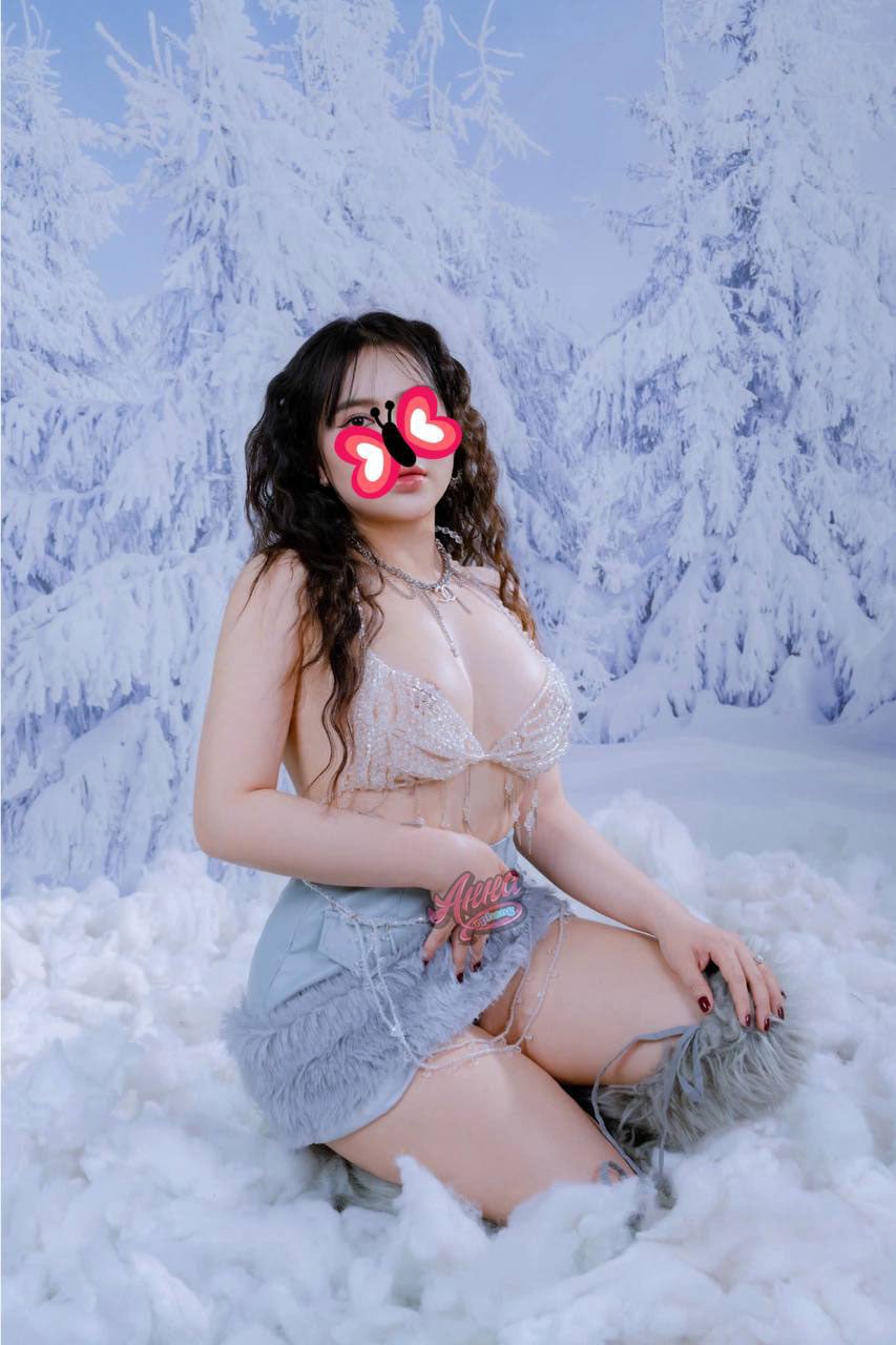 RAW-(18).jpg
