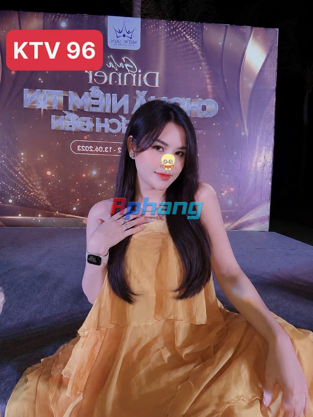 z7900782692699_735674ebe8211c799d2694c1b63ae326.jpg