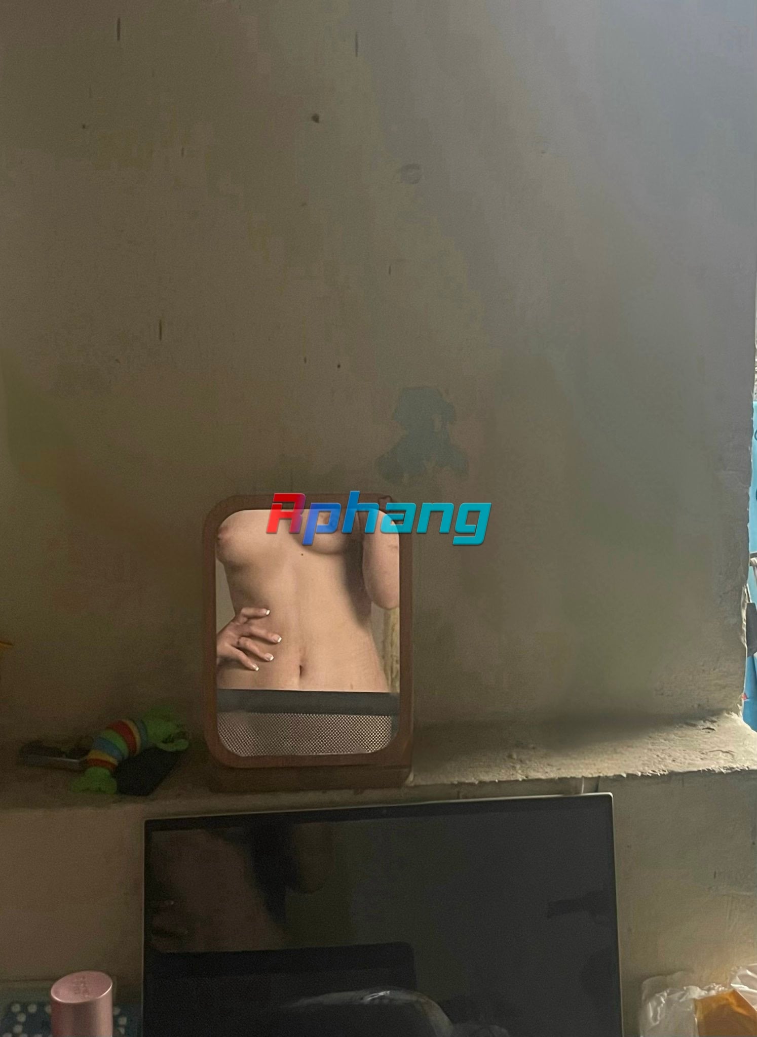 1I3V0MD7V_5V2MQ9.jpeg