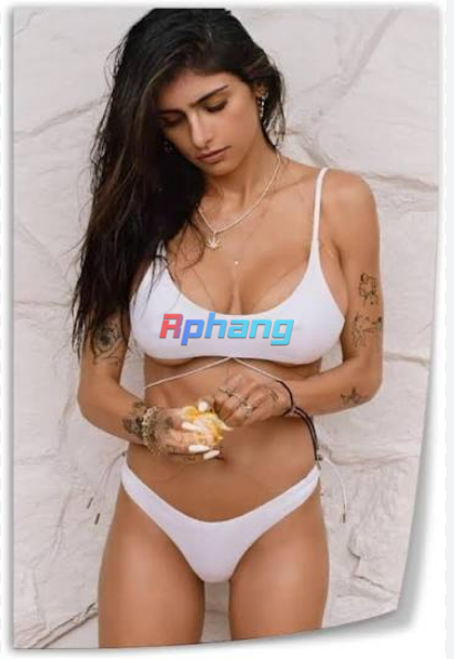 Mia_Khalifa_v1.png
