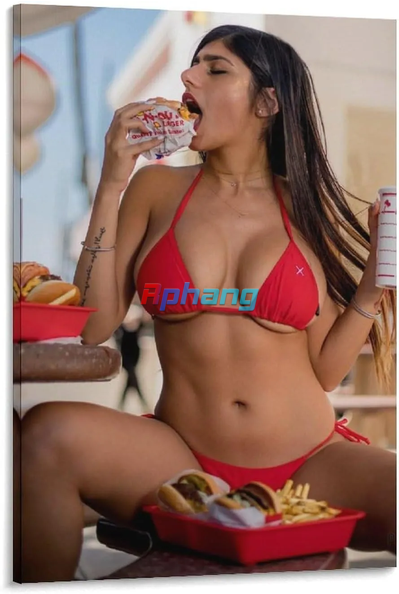Mia_Khalifa_v2.png