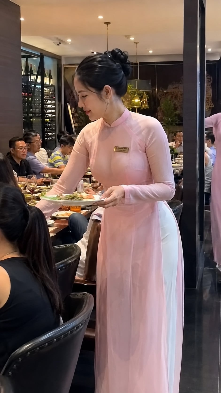 1070152581.jpg